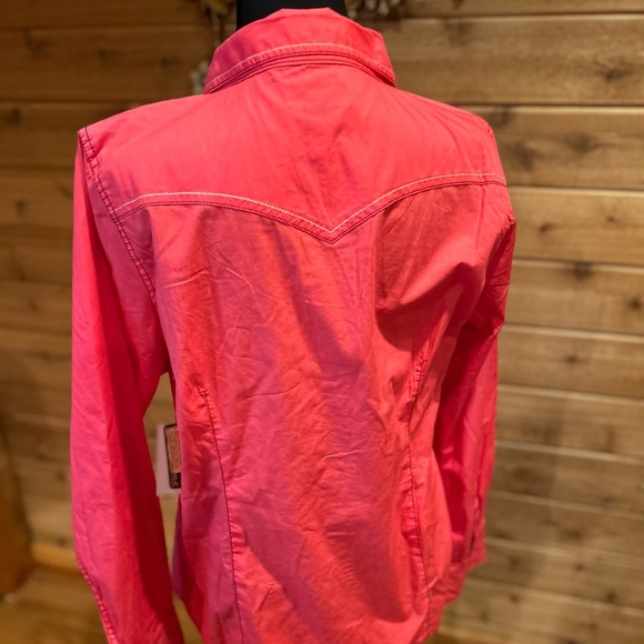 NWT Bit and Bridle button down western top - Picture 2 of 6